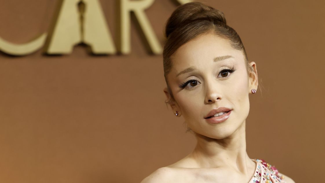 Ariana Grande разкрива, че предстоящото турне може да е последното ѝ