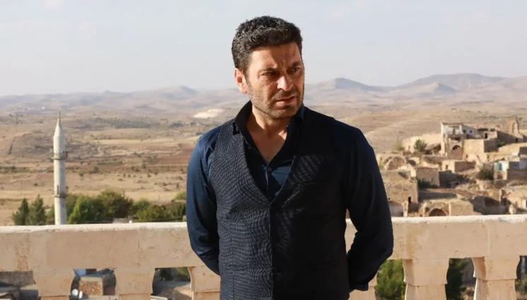 Озан Акбаба - Озан Акбаба - ролята на Джихан Албора от