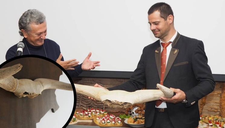 фр - Показват в музей ловен трофей на 6000 г.