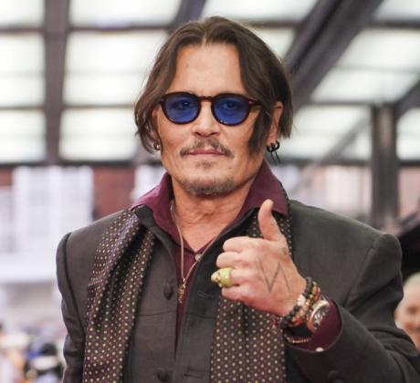 Джони Деп отново доказва че няма роля в която да