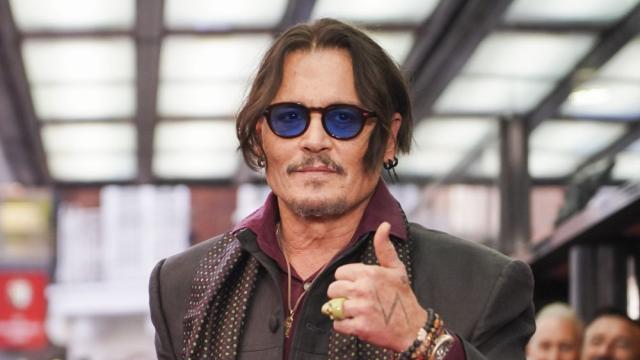 Предлагат на търг филмови костюми на Джони Деп, Кейт Бланшет и Кейт Уинслет