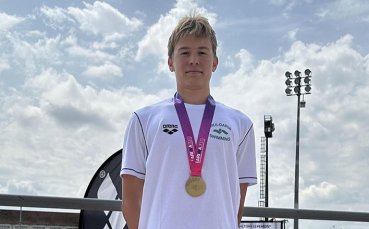 Дарен Кирилов с национален рекорд на 200 м гръб в малък басейн