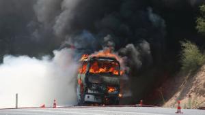 автобус пожар