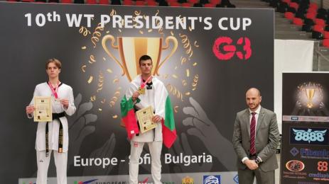 Станислав Митков