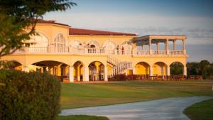 Уикенд край морския бряг