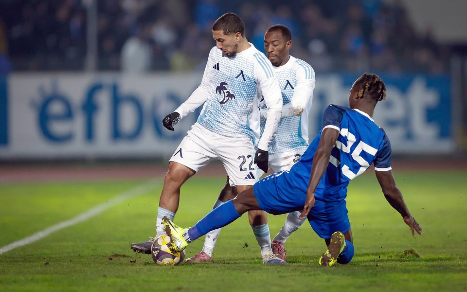 НА ЖИВО: Монтана - Левски 1:4, домакините връщат един гол