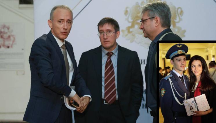 в - ПРЕЗ ПОСЛЕДНИТЕ 10 ГОДИНИ: Доходите на младите висшисти се утроиха!