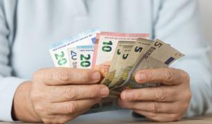 МС гласува пенсионната реформа, засягаща втория стълб