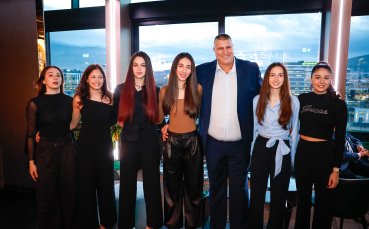 В СНИМКИ: Волейболната Галавечер „Заедно към върха“