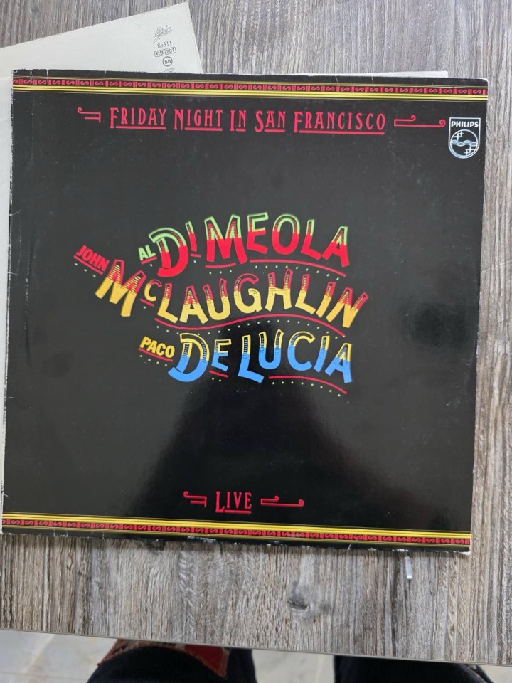 <p>Винилови подаръци</p>