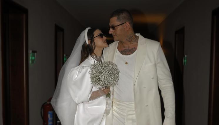 Ирем Хелваджъоулу - Месец след като роди: Ирем Хелваджъоулу се развежда!