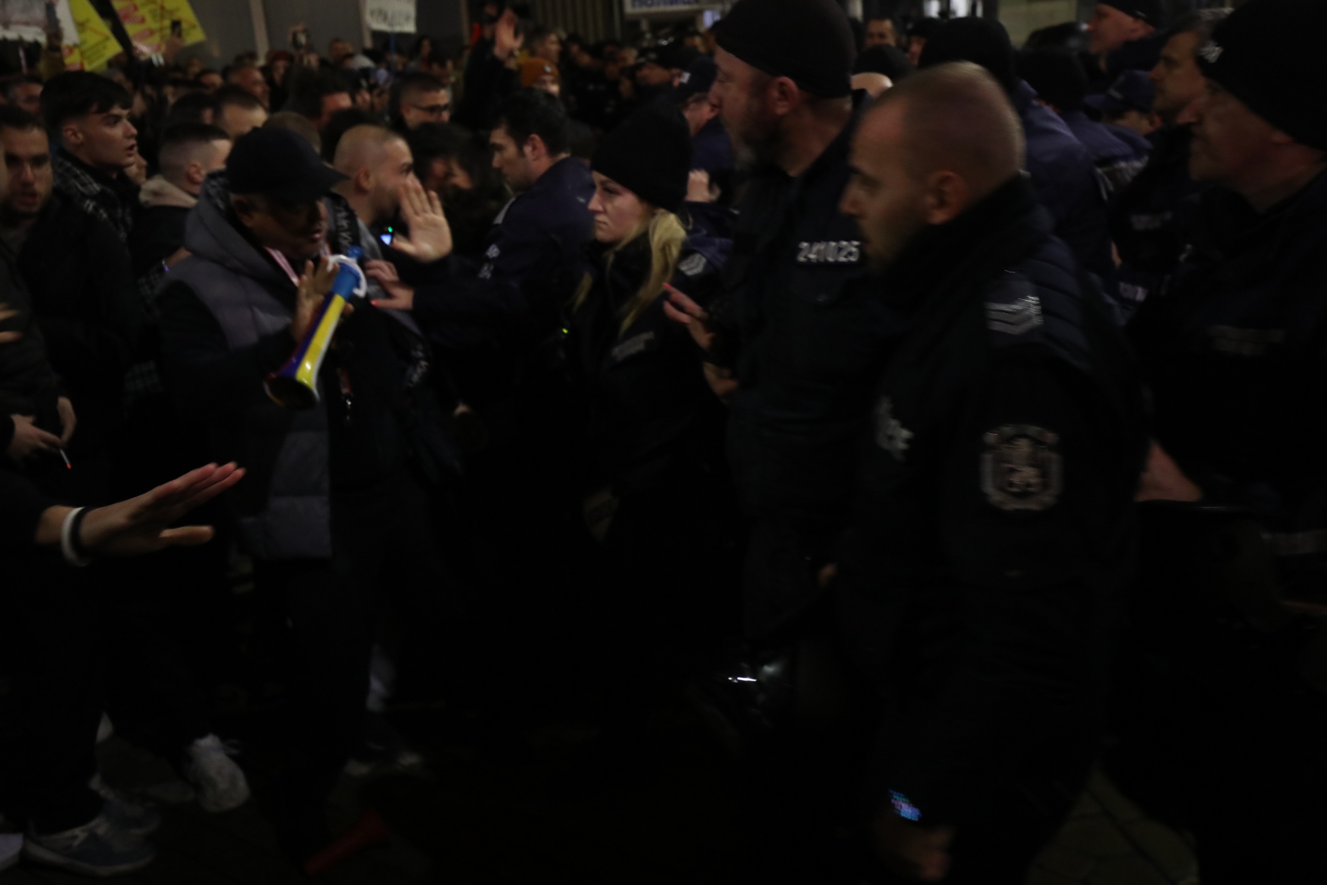 <p>Протест срещу Бюджет 2026 - "Триъгълникът на властта" под обсада.</p>