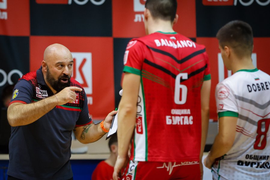 ВК Нефтохимик 2010 Бургас ВК Черно море1