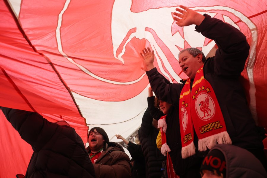 Ливърпул ПСВ Айндховен1