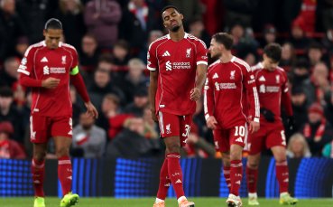 Геройски Лийдс задълбочи кризата в Ливърпул след драма с шест гола