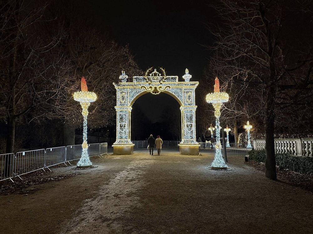 Коледно настроение във Виена