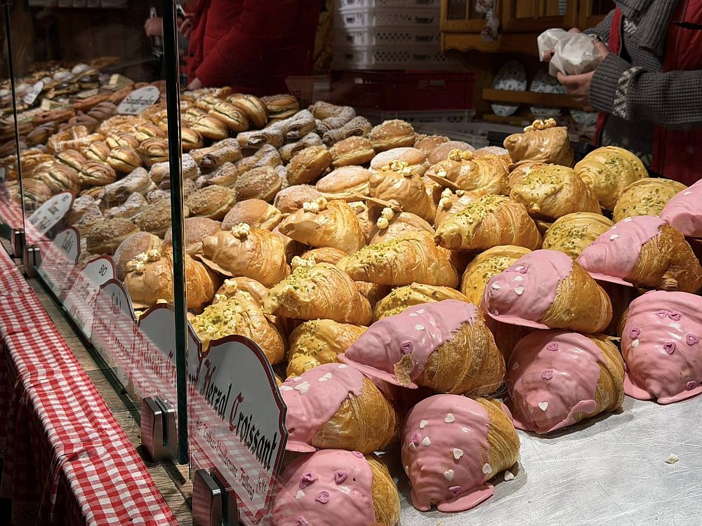 Коледно настроение във Виена