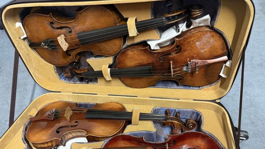 Задържаха цигулки за над 12 000 лв. на Летище София