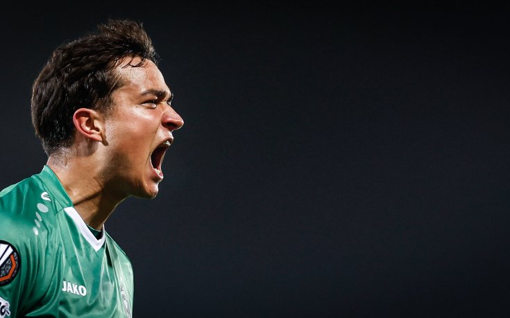 Исторически хеттрик за Петър Станич в Европа