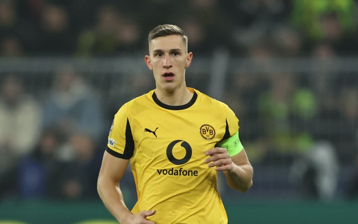 Байерн кръжи около германски национал, но ще зависи и от Упамекано