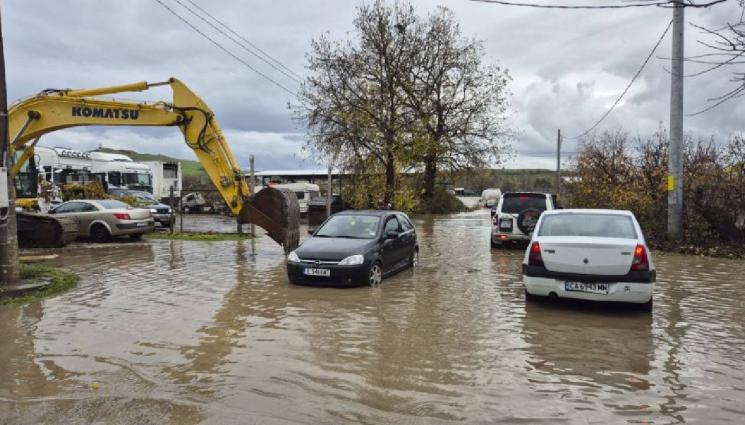 БНТ - СЛЕД ПОТОПА: Ситуацията в Югозапада се успокоява