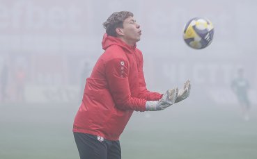 Не е шега: 14-годишен сред резервите на ЦСКА 1948 срещу Берое