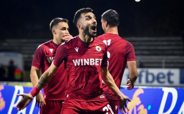 ЦСКА се позабавлява и разби Спартак Варна в 