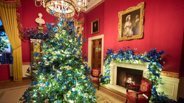 Мелания Тръмп представи коледната украса на Белия дом (СНИМКИ)