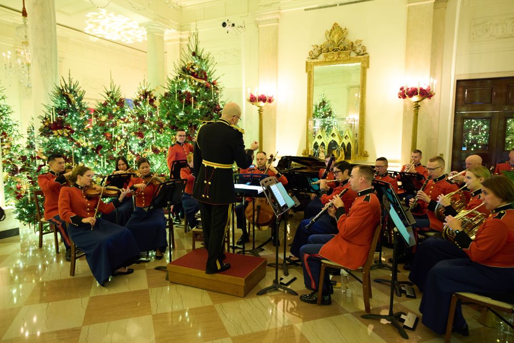 Коледната украса на Мелания Тръмп