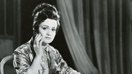 Катя Попова