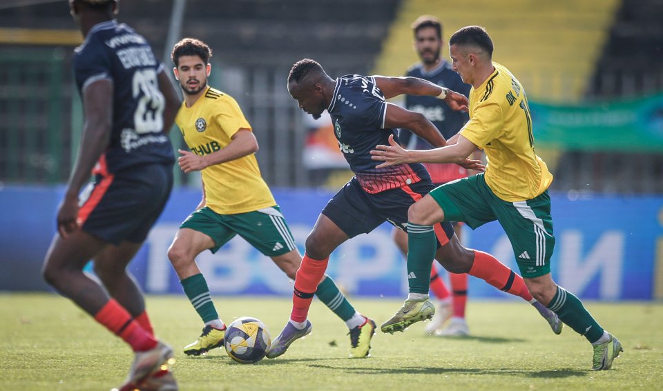 Добруджа Лудогорец1