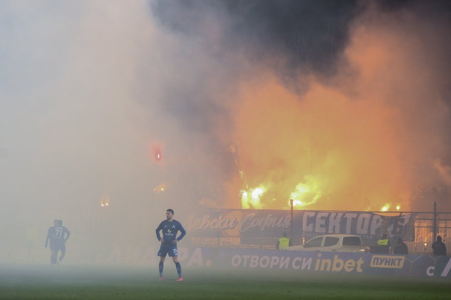 Славия Левски1