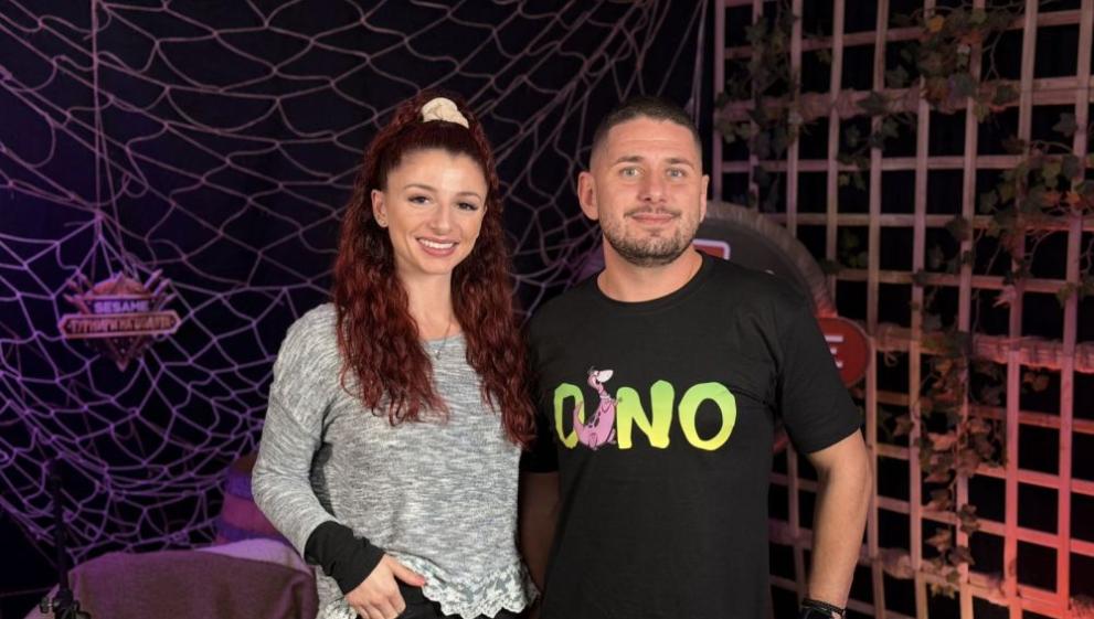 Когато смехът и не-коалициите вървят ръка за ръка, резултатът е