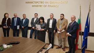 социални партньори