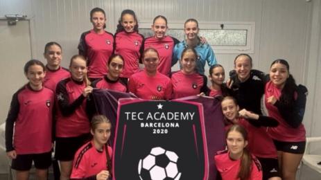 Дара Димитрова и съотборничките и