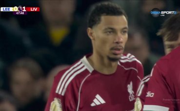 Екитике откри резултата за Ливърпул срещу Лийдс