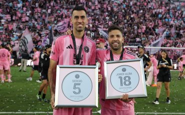 Краят на две бляскави кариери - Бускетс и Алба казаха 