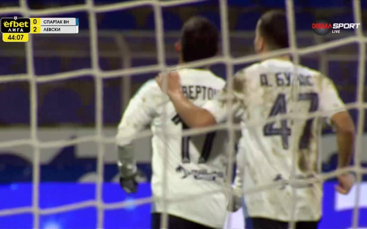 Евертон Бала удвои преднината на Левски