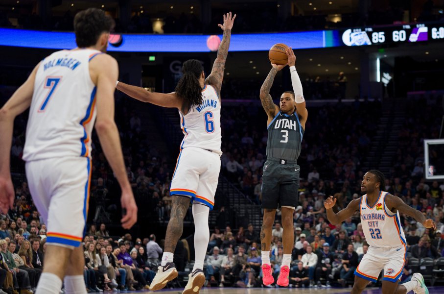 Юта Джаз Оклахома Сити Тъндър1
