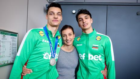 Алекс и Симеон Николови