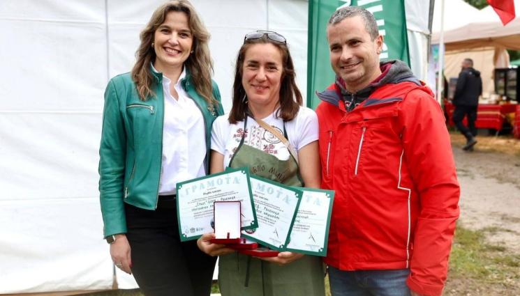 Сирене - Овчарско сирене с италиански финес  прочу мандра в  Косталево