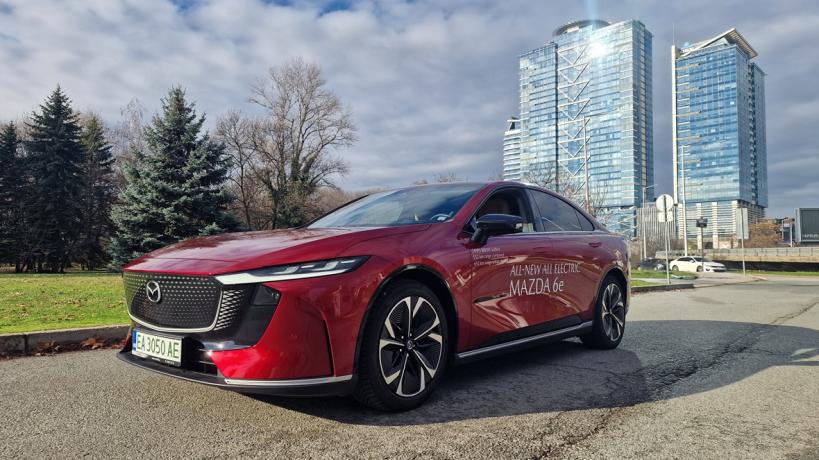 Mazda 6e