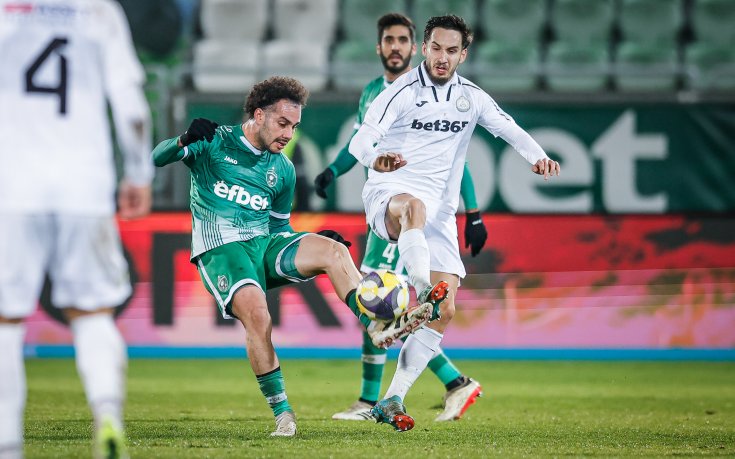 В СНИМКИ: Равенството между Лудогорец и Славия