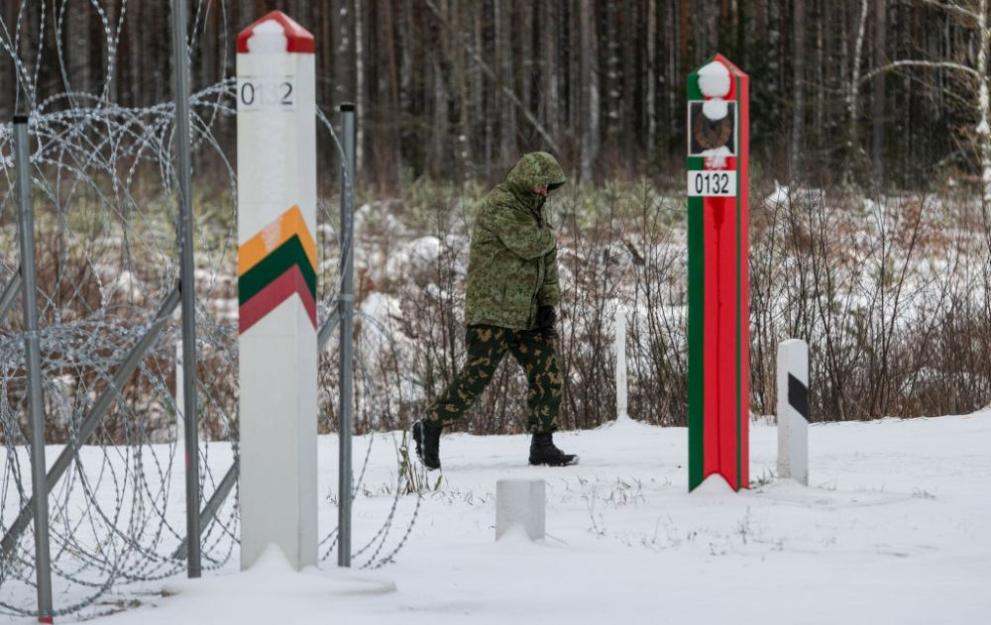 Литва обяви днес извънредно положение поради заплахата за обществената безопасност