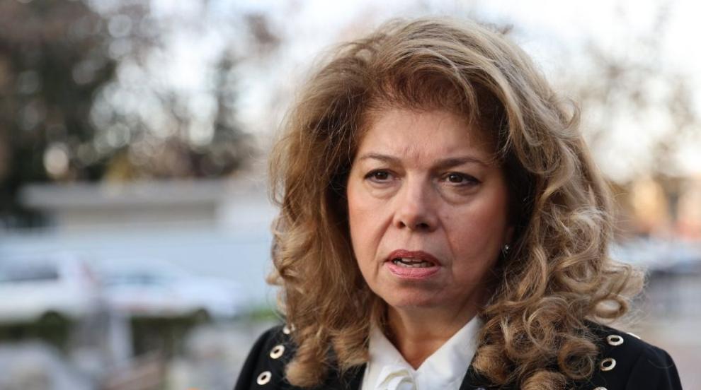 Йотова: Трябва да направим всичко възможно, за да опазим гражданския мир в страната