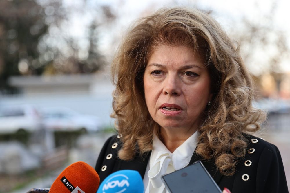 Вицепрезидентът Йотова: Трябва да опазим гражданския мир в страната