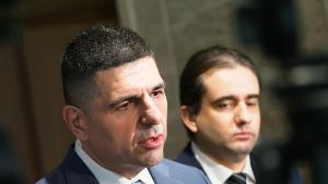 Мирчев и Божанов