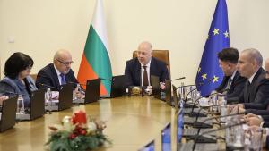 Демокрацията изисква умението да се чува и различното мнение дори