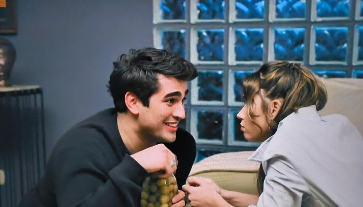 Златно момче - В кухнята на „Златно момче“: Ферит изкушава Сейран!