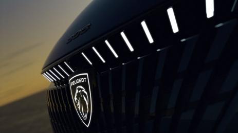 Милиардери с фамилия Peugeot се борят за власт в Stellantis